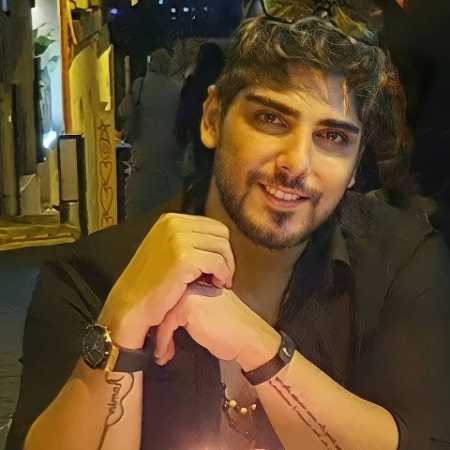 هواتو داشتم قیدمو زدی دویدم باهات راه نیومدی