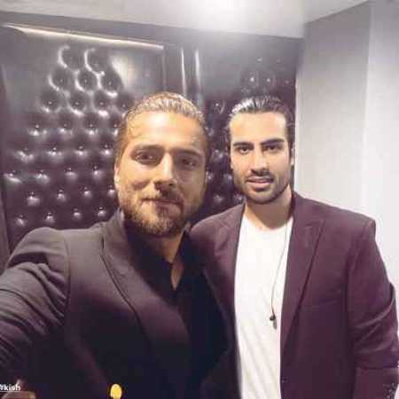 ماکان بند وصله به ریشمی تو خواستنی دلبری تو